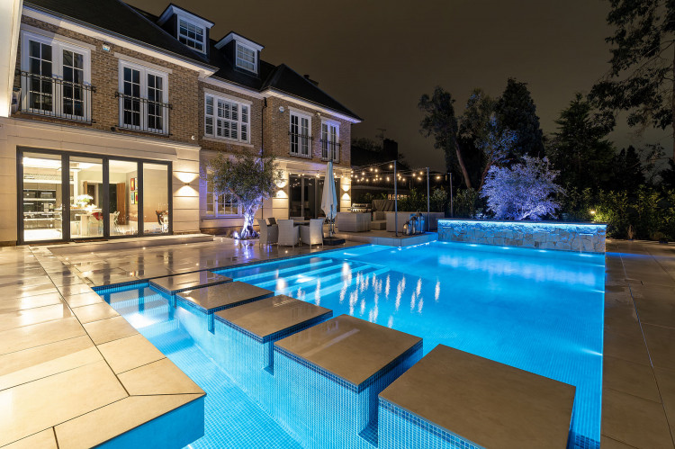 Lagoon Pools Construction