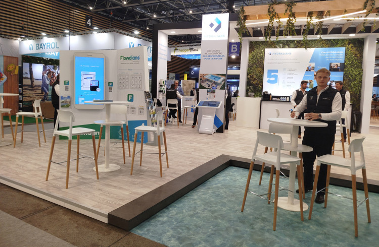 Hydralians stand at Piscine Global 2024