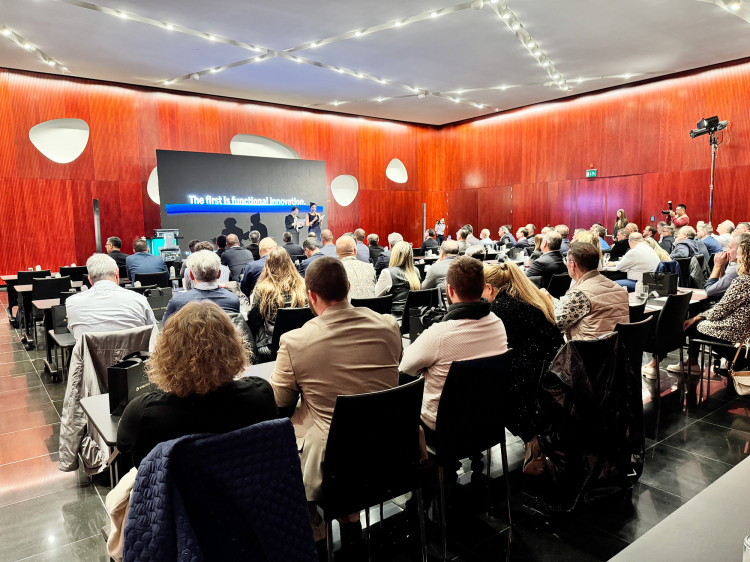 Soir&eacute;e Wybotics Piscina 2025