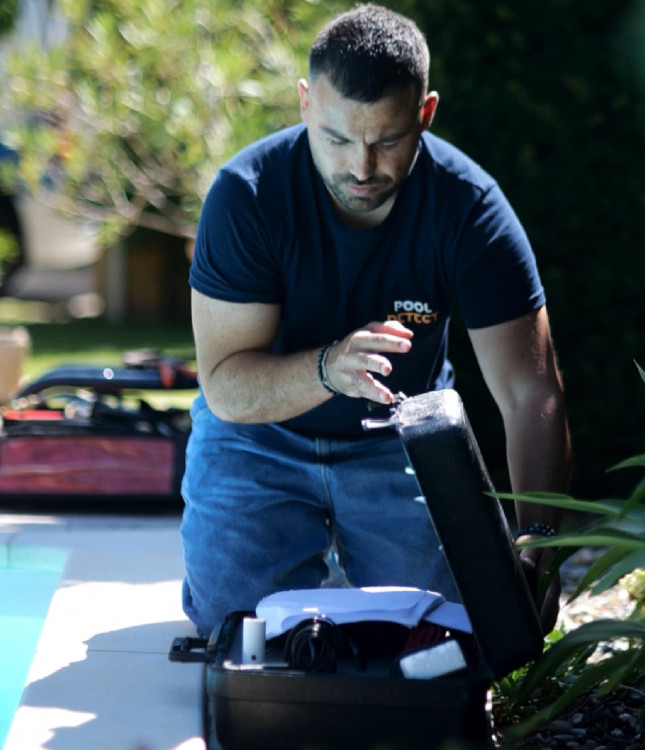 Lo&iuml;c Flandin  Pool Detect