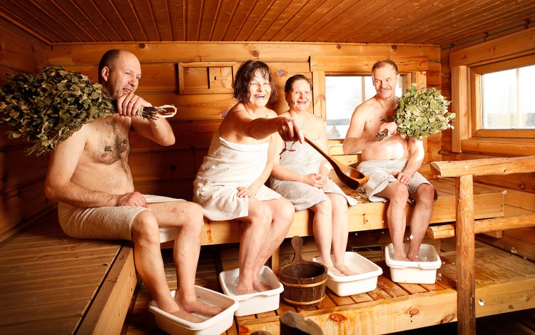 Collective sauna session