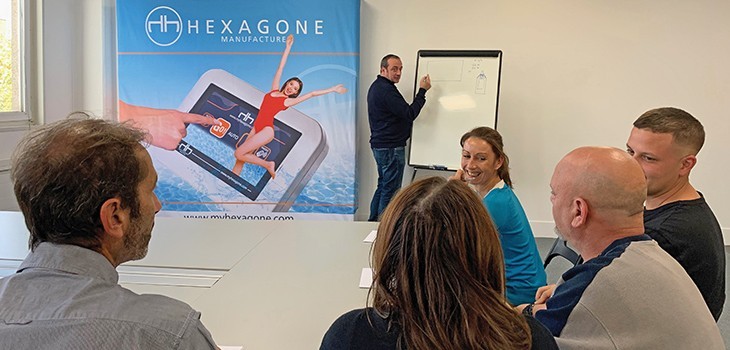 Hexagone booming business Europa