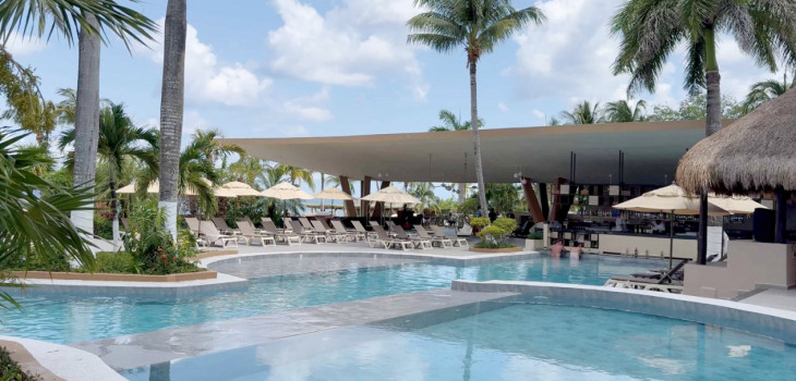 Swimming pool in Mexico
