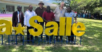 fundacio,fluidra,piscine,semi,olympique,kenya,natation