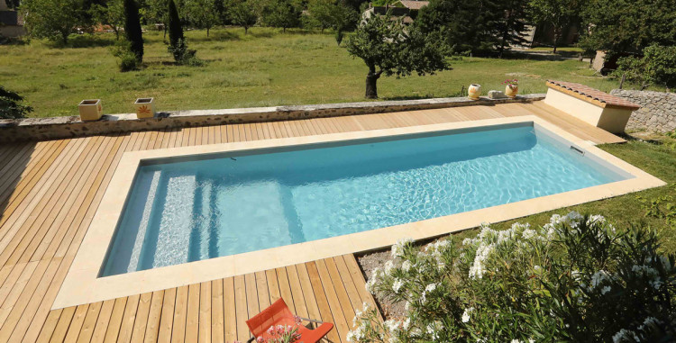 Piscine Bora modèle personnalisable Aquilus Piscines & Spas