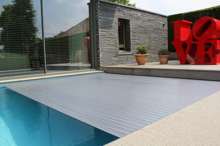 Poolabdeckung Pool Cover Systems