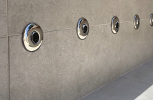 Componenti premium per piscine e vasche idromassaggio in acciaio inox di Flolux