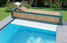 Roll’Top 300 di Walter Pool: la copertura automatica che si trasforma in lettino prendisole
