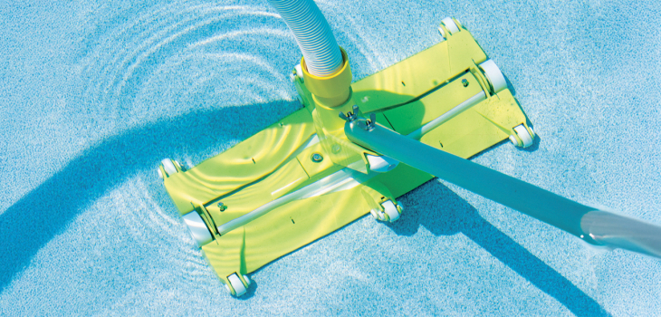 The Fairlocks manual pool cleaner 