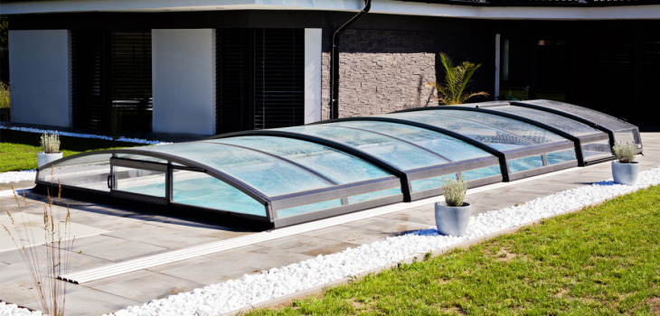 Mountfield pool enclosure
