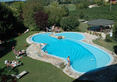 piscina toscana