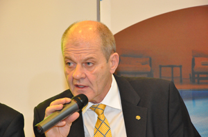 Mr. Ulrich Krömer 
